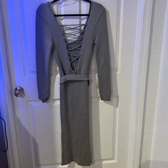JLUXLABEL sweater dress with beautiful cross tie back - Picture 4 of 8